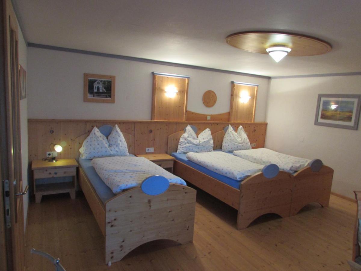 Bed and Breakfast Arkadenhof Fam. Schneider Eichenbrunn Экстерьер фото